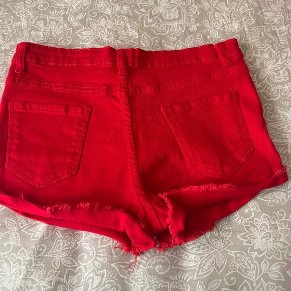 Clothes - Picture 1 of 6